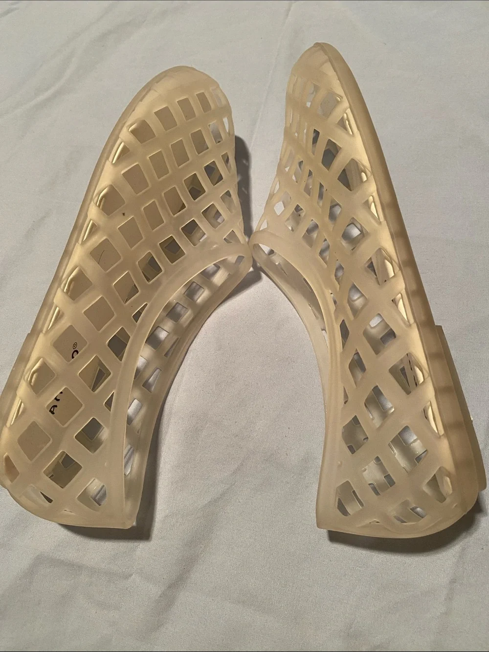 Flat shoes